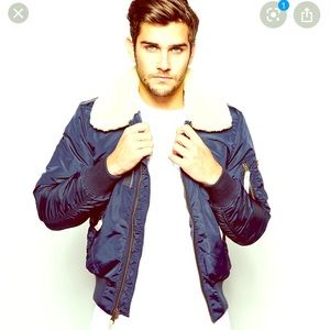 Alpha Industries Bomber Jacket. XXL (fits XL / L).